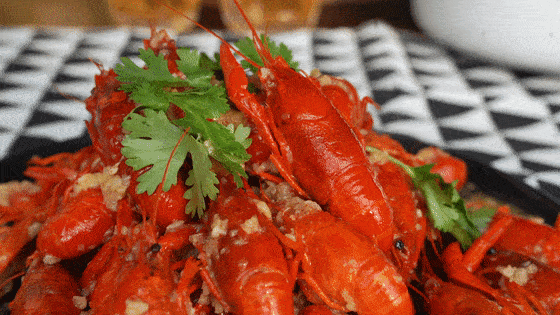 备小龙虾回归!新鲜大只又过瘾鲜香吮指不停!pg电子模拟器免费版终于等到了!夏日宵夜必(图22) 备小龙虾回归!新鲜大只又过瘾鲜香吮指不停!pg电子模拟器免费版终于等到了!夏日宵夜必(图22)